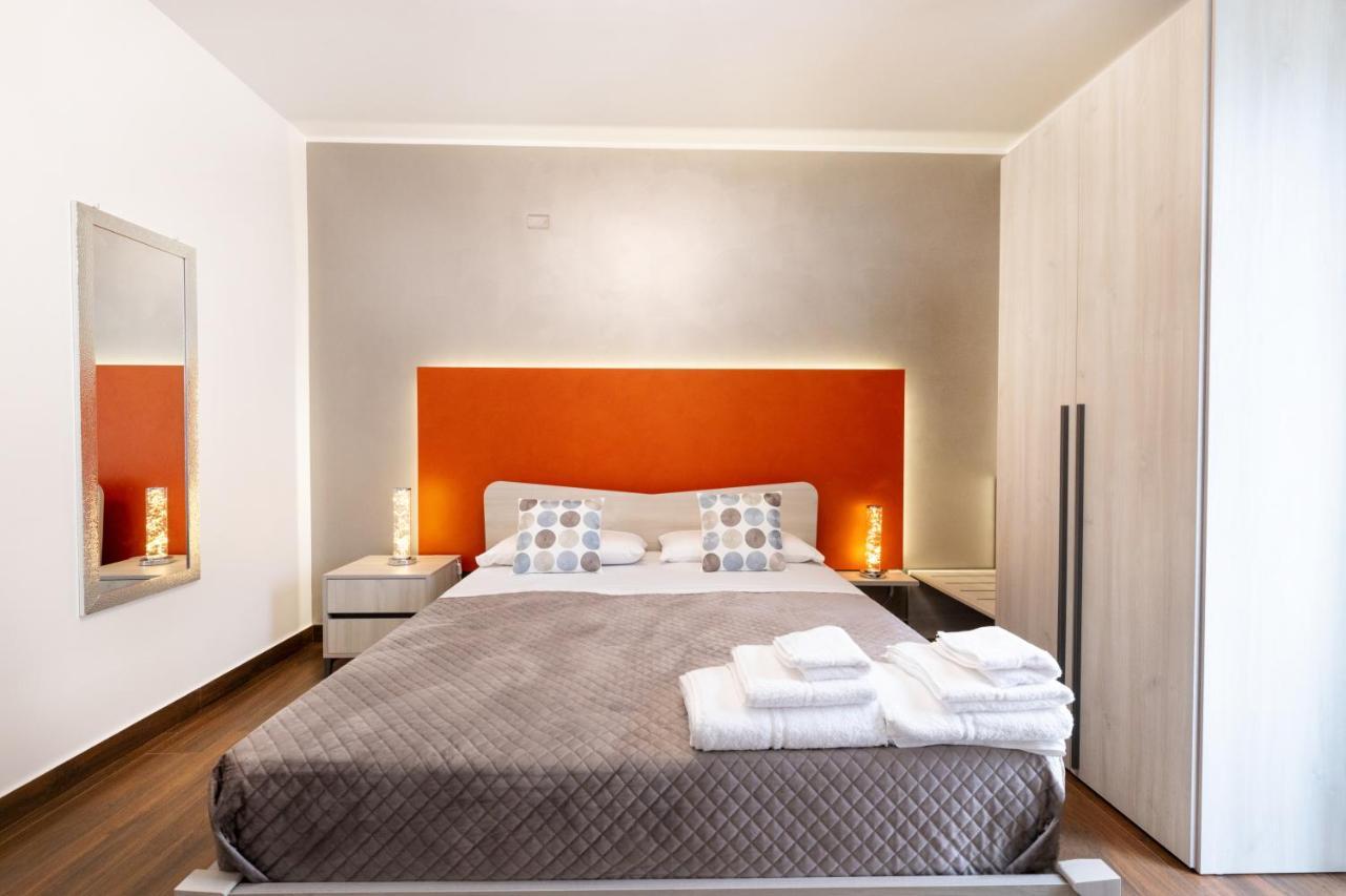 אסראלה Zaffiro Lavico Rooms Etna Nature Sea מראה חיצוני תמונה
